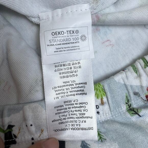 Pottery Barn Kids XL Organic Cotton Pajama Set North Pole Map Print - Picture 12 of 16